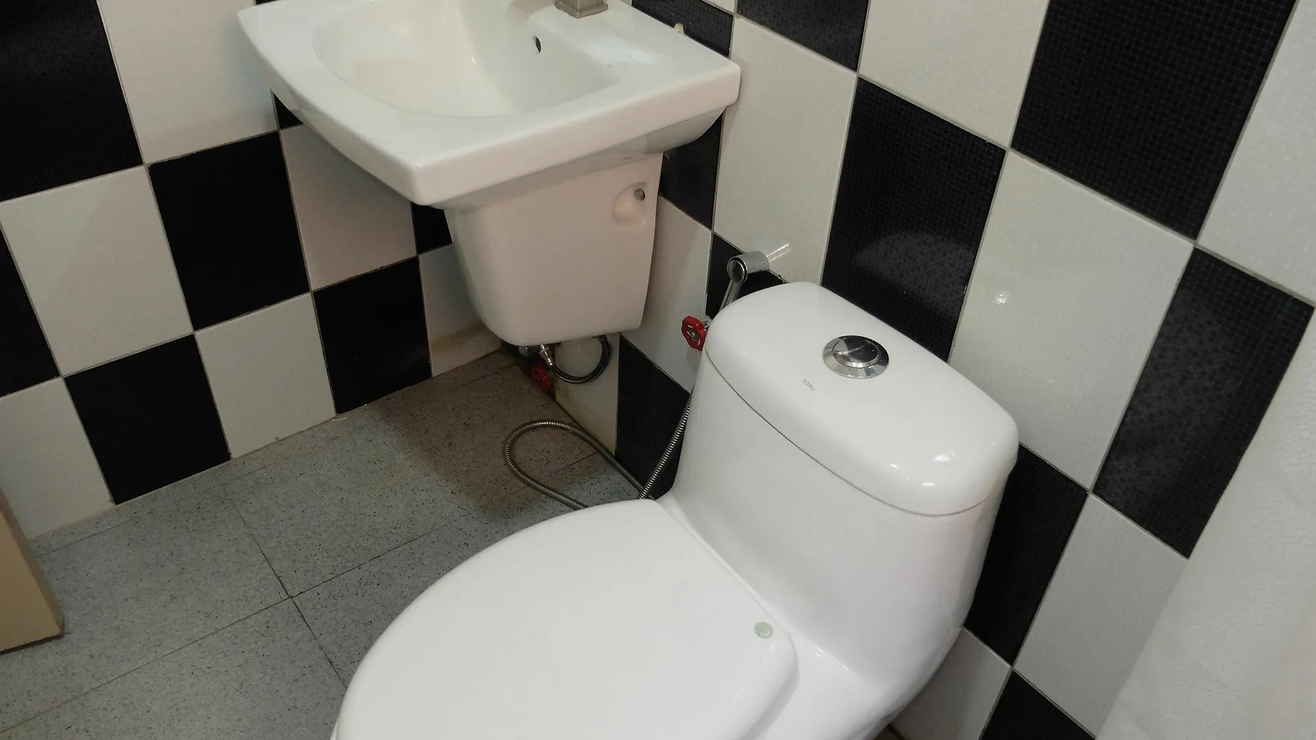 Hotel Donald Paul Apartelle Angeles