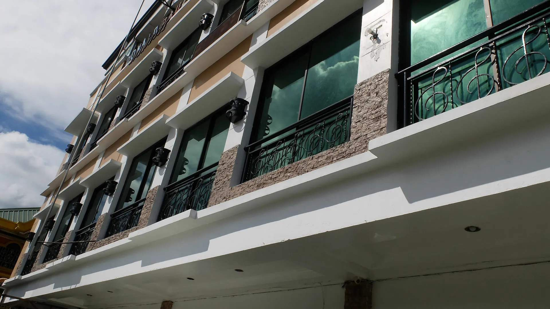 Donald Paul Apartelle Angeles